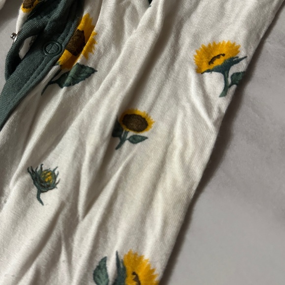 Kyte Sunflower Short Sleeve Longall - Picture 3 of 3